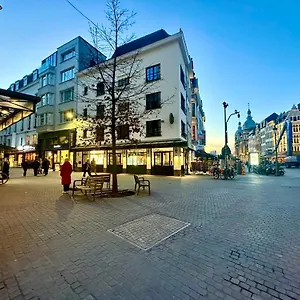 Luxury Historic Center By Rikas Apartamento Amberes